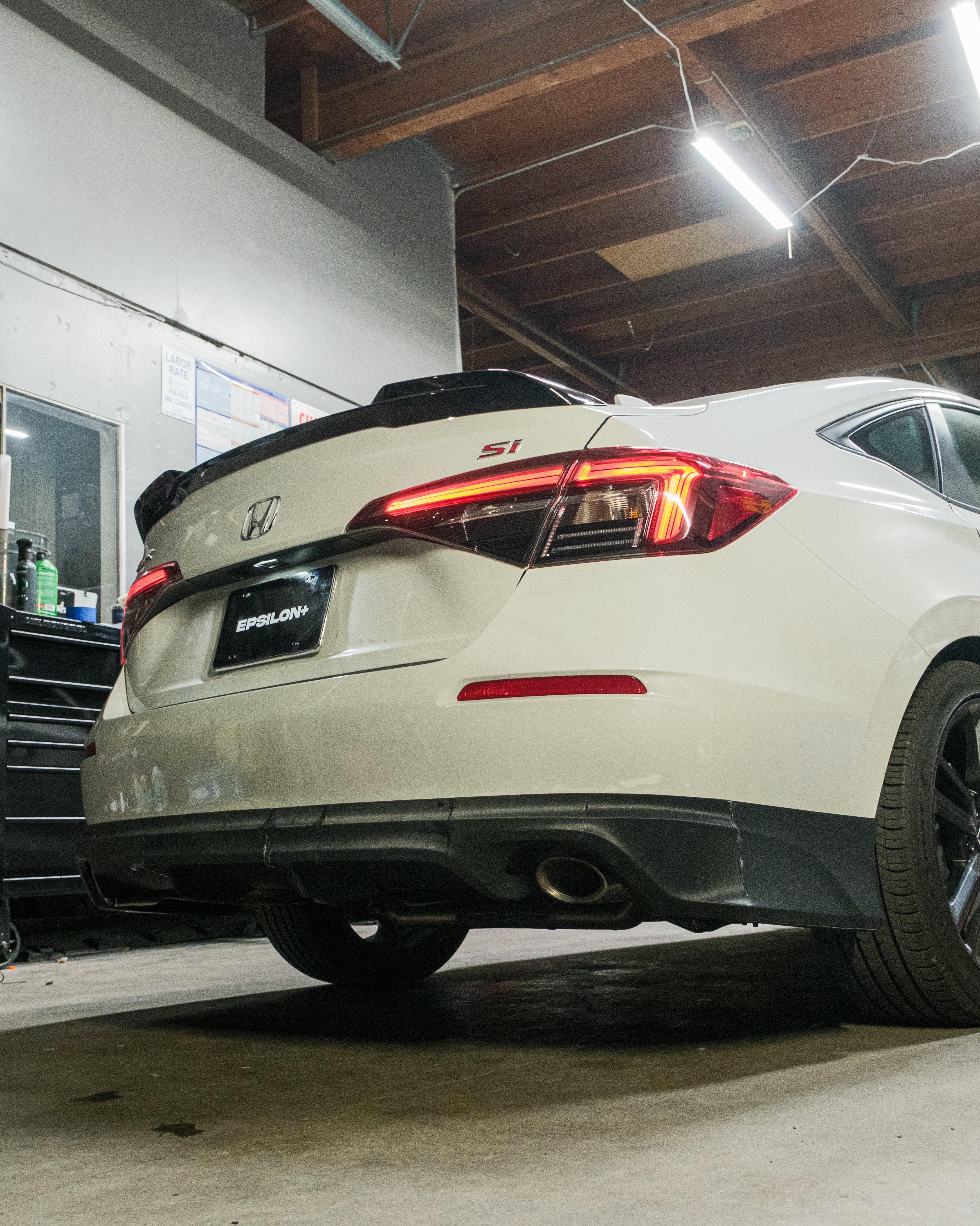 (PRE-ORDER) Rear Lip – Honda Civic Sedan (FE, 2022+)