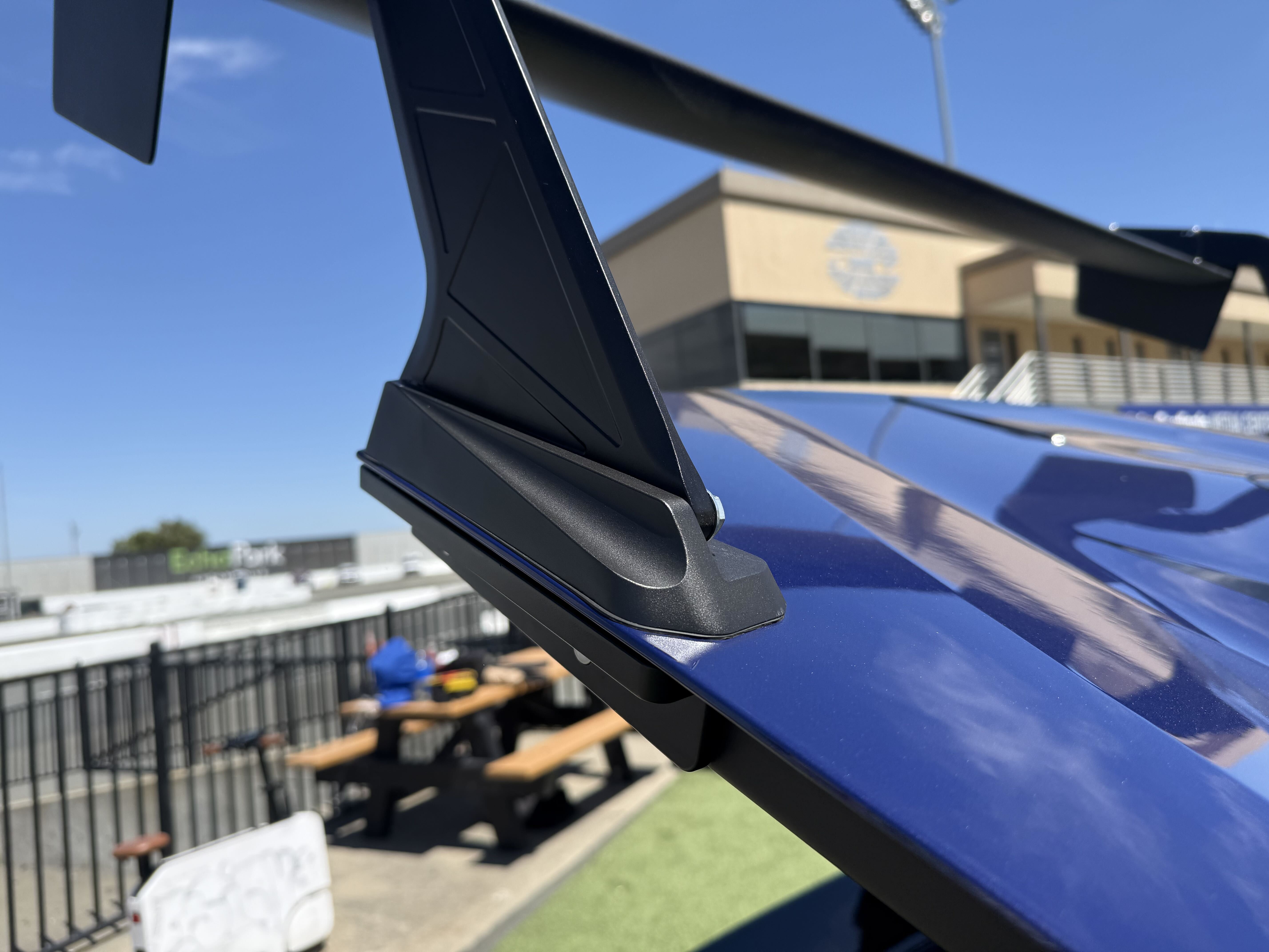 GT Wing – Chevrolet Corvette C8 (2020+)