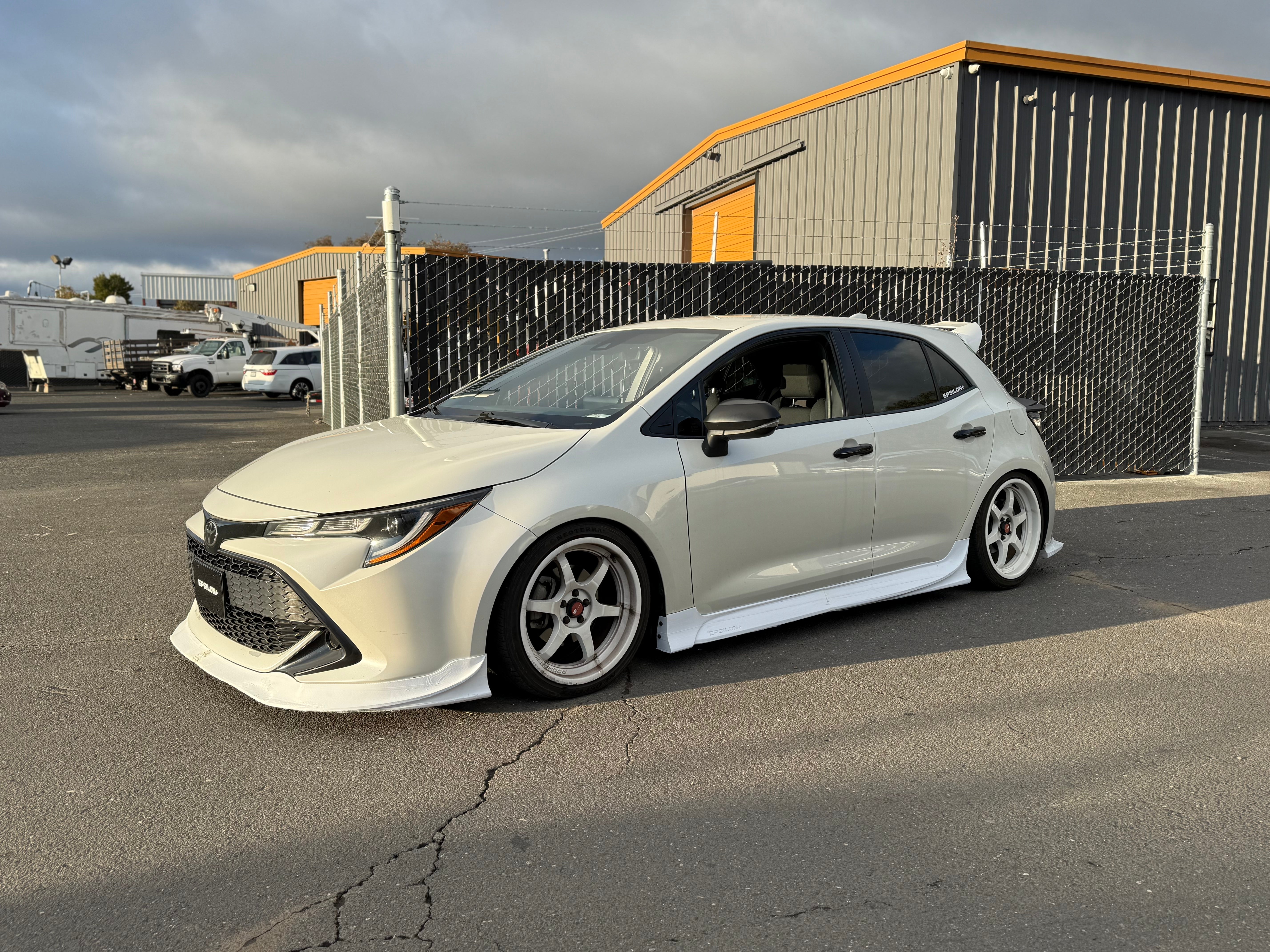 (PRE-ORDER) Side Skirts – TOYOTA COROLLA HATCHBACK (E210, 2019-2025+)