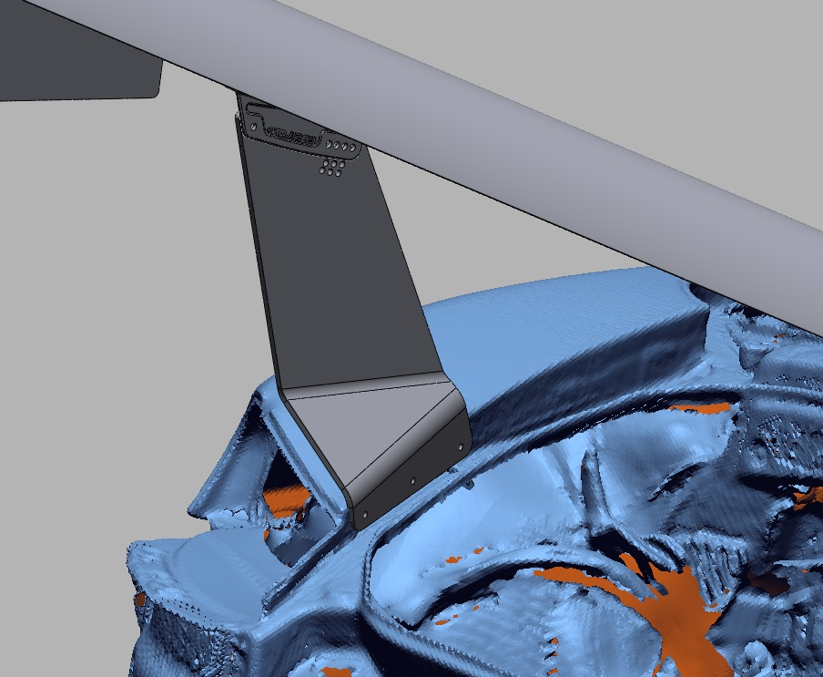 Close-up of the 66.5" QP-mount upright bolting to the Boxster 986 quarter panel, no trunk base plate