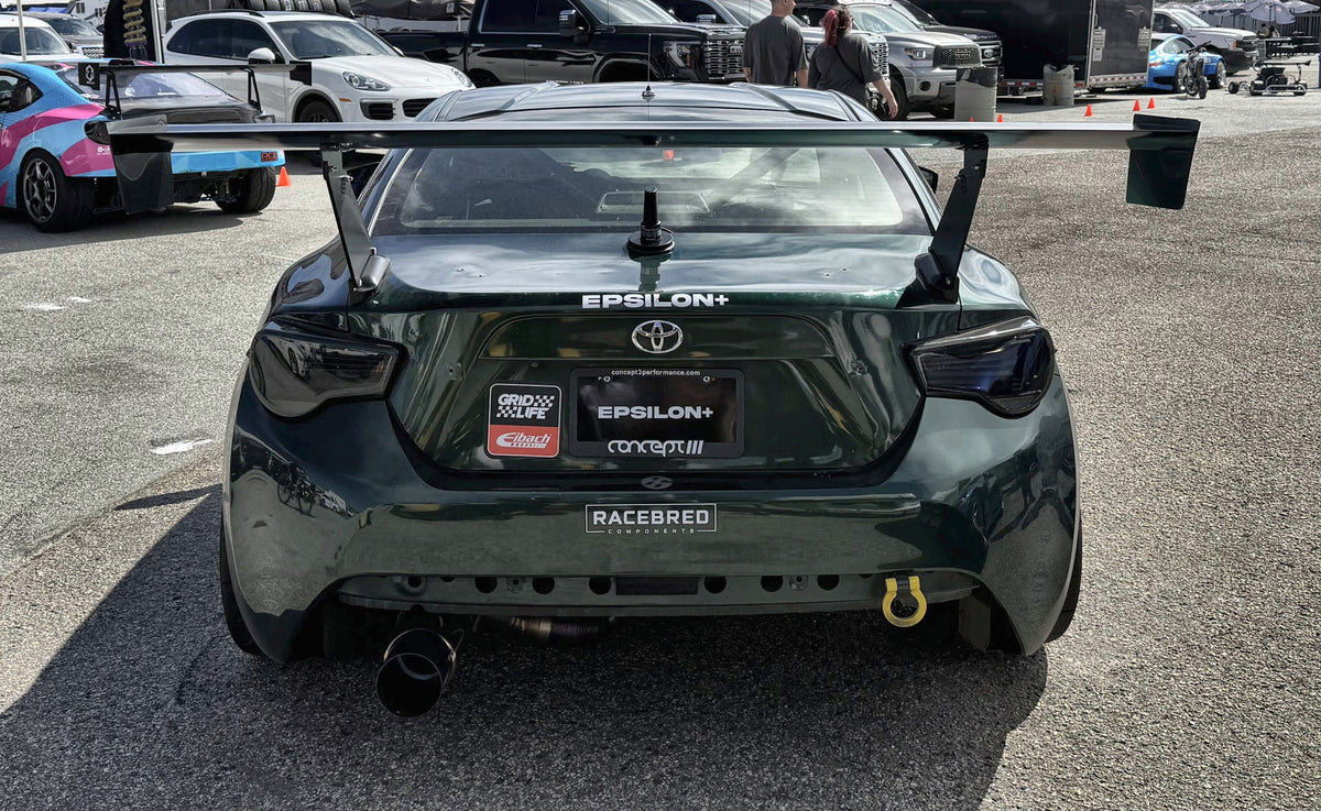 Straight-on rear view of the GT86 showing the full TC Wing span across the trunk