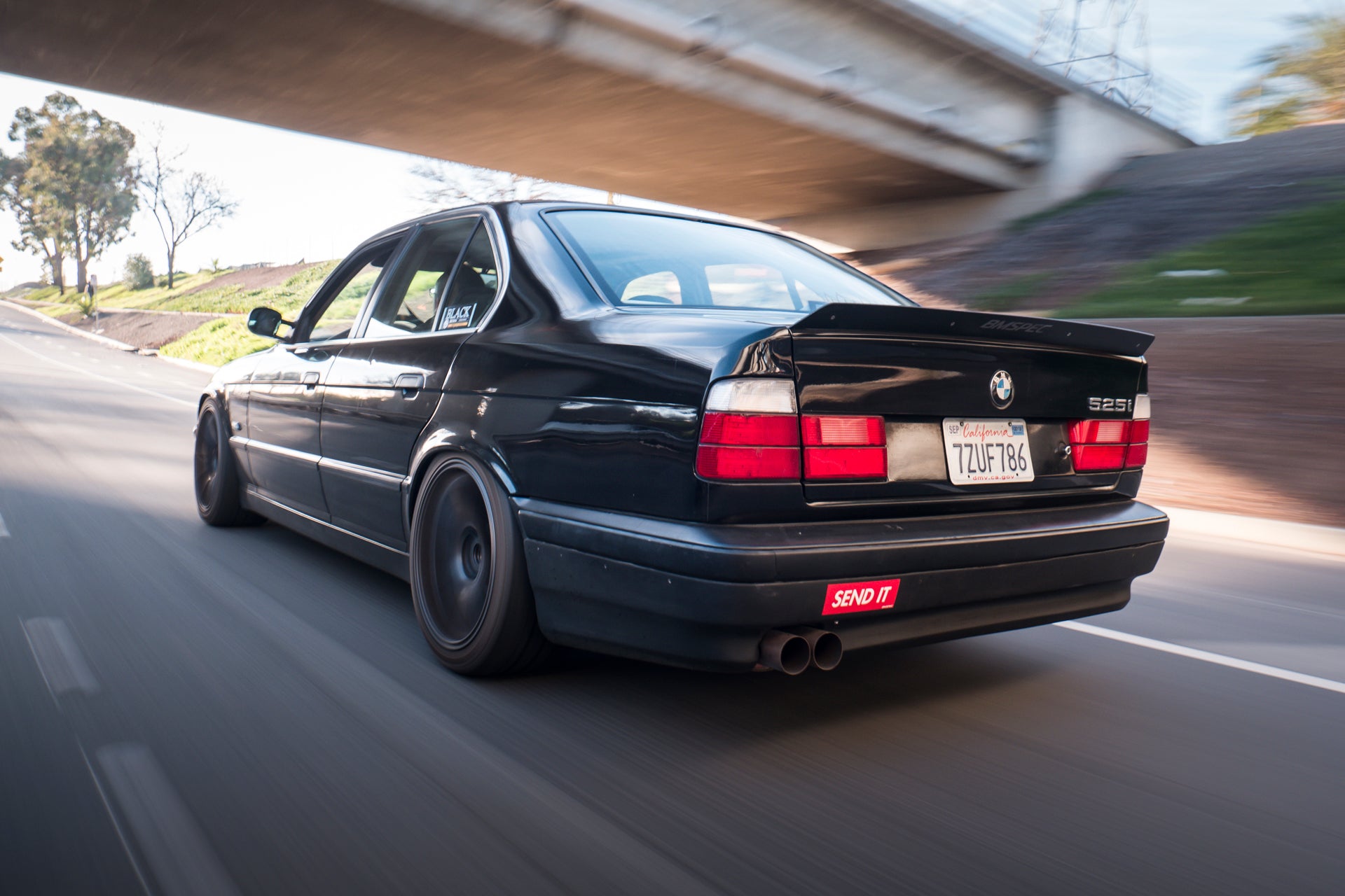 Rear spoiler extension for BMW E34