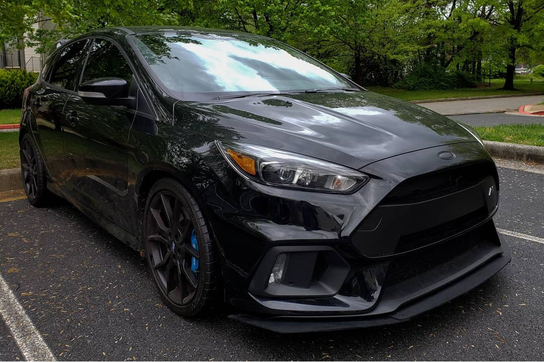 Front lip spoiler for Ford Focus RS (Mk3, 2016-2018)