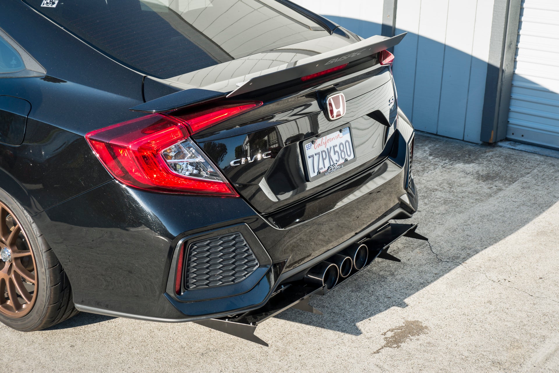 Rear diffuser for Honda Civic Si Sedan (FC1, 2017-2021)