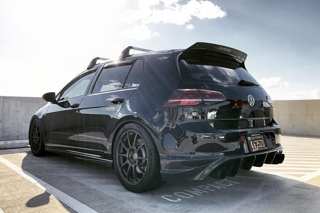 Rear spoiler extension for Volkswagen Golf R (Mk7, 2014-2021)